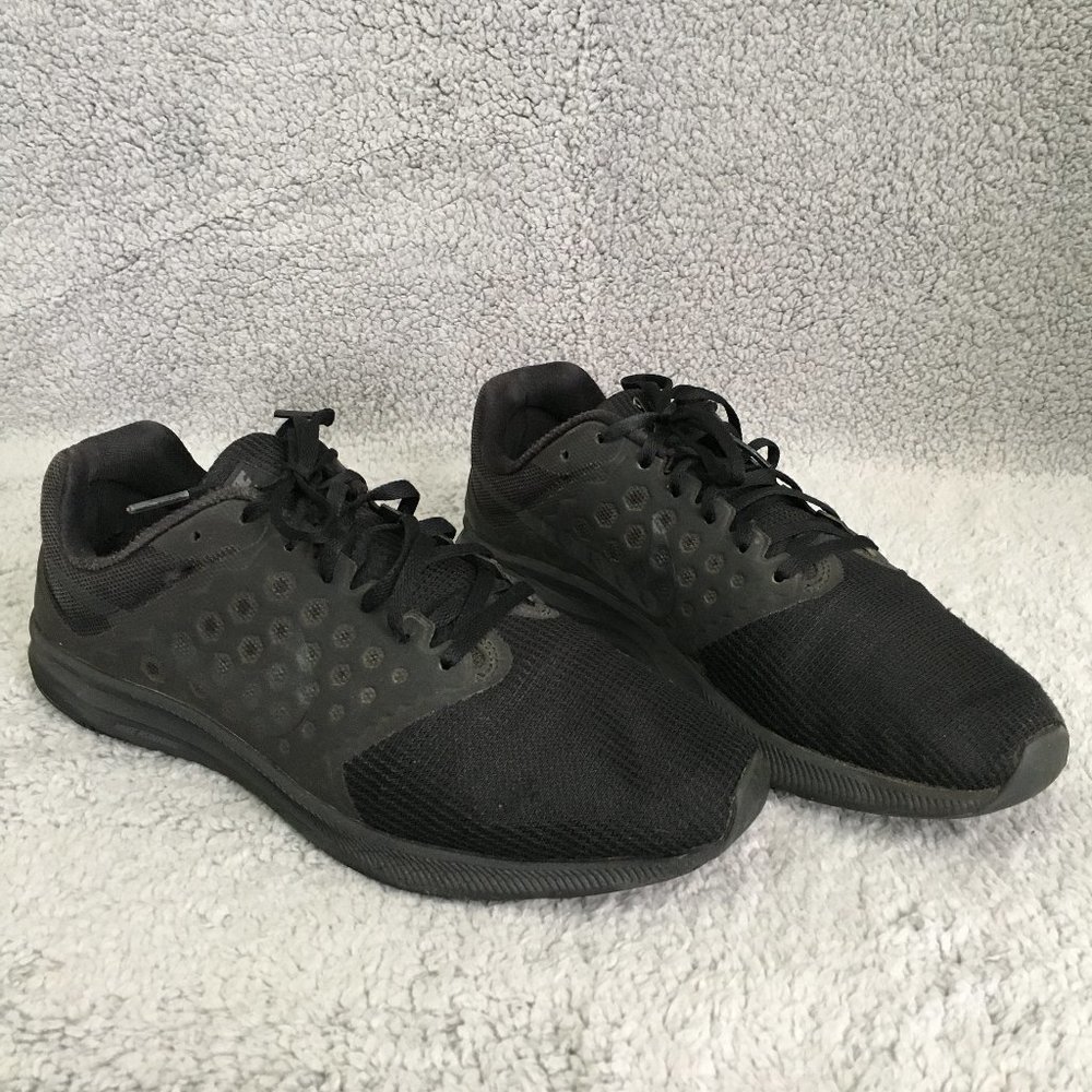 Nike Mens 10 Downshifter Running Shoes Light Weight